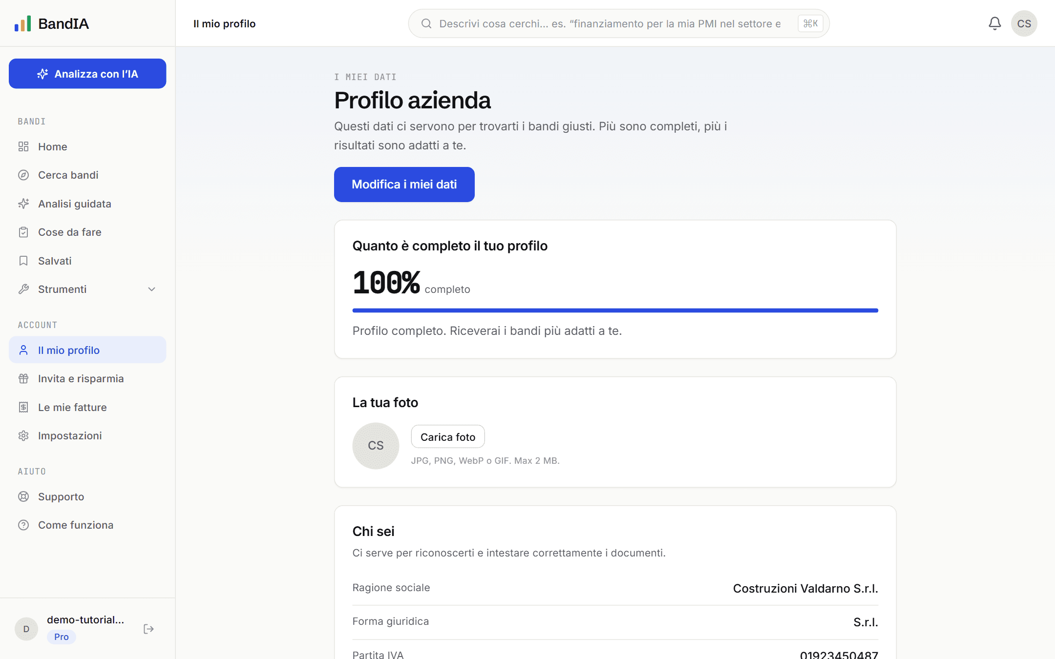 La pagina del profilo aziendale su BandIA con settore, sede, certificazioni e categorie SOA compilati.